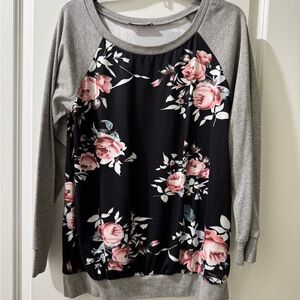 Floral Print Gray and Black Women's Top